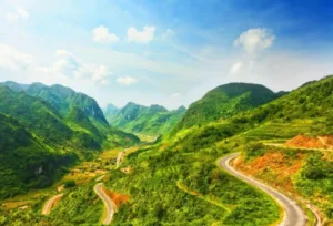 Bay dù lượn trên đèo Khau Phạ – Vùng trời mơ ước của Tây Bắc